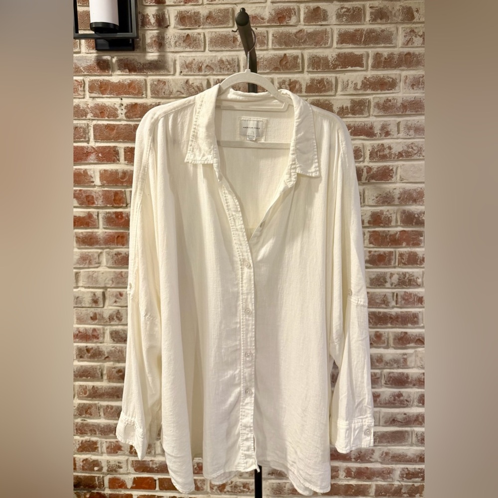 American Eagle Outfitters Women’s Cream Button Down Shirt XXL